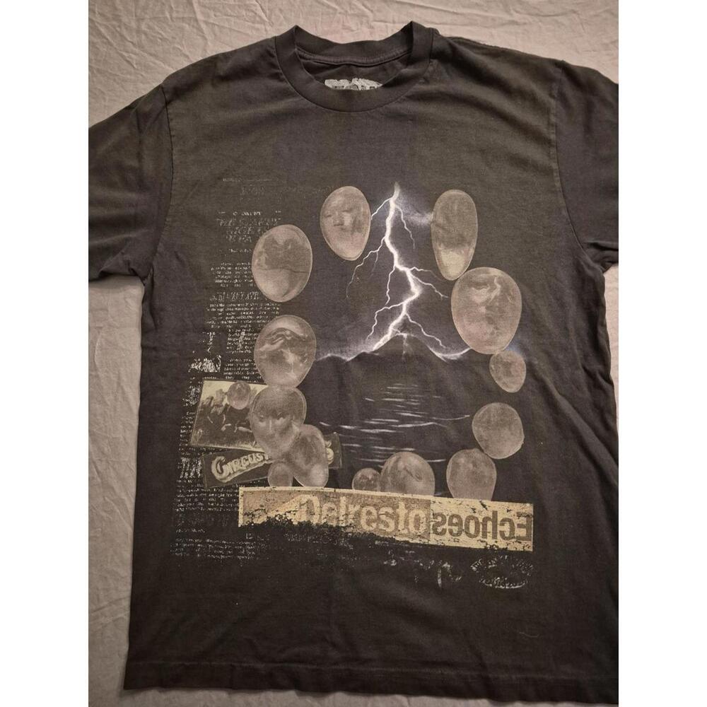 Travis Scott Utopia Tour Tee Size Medium